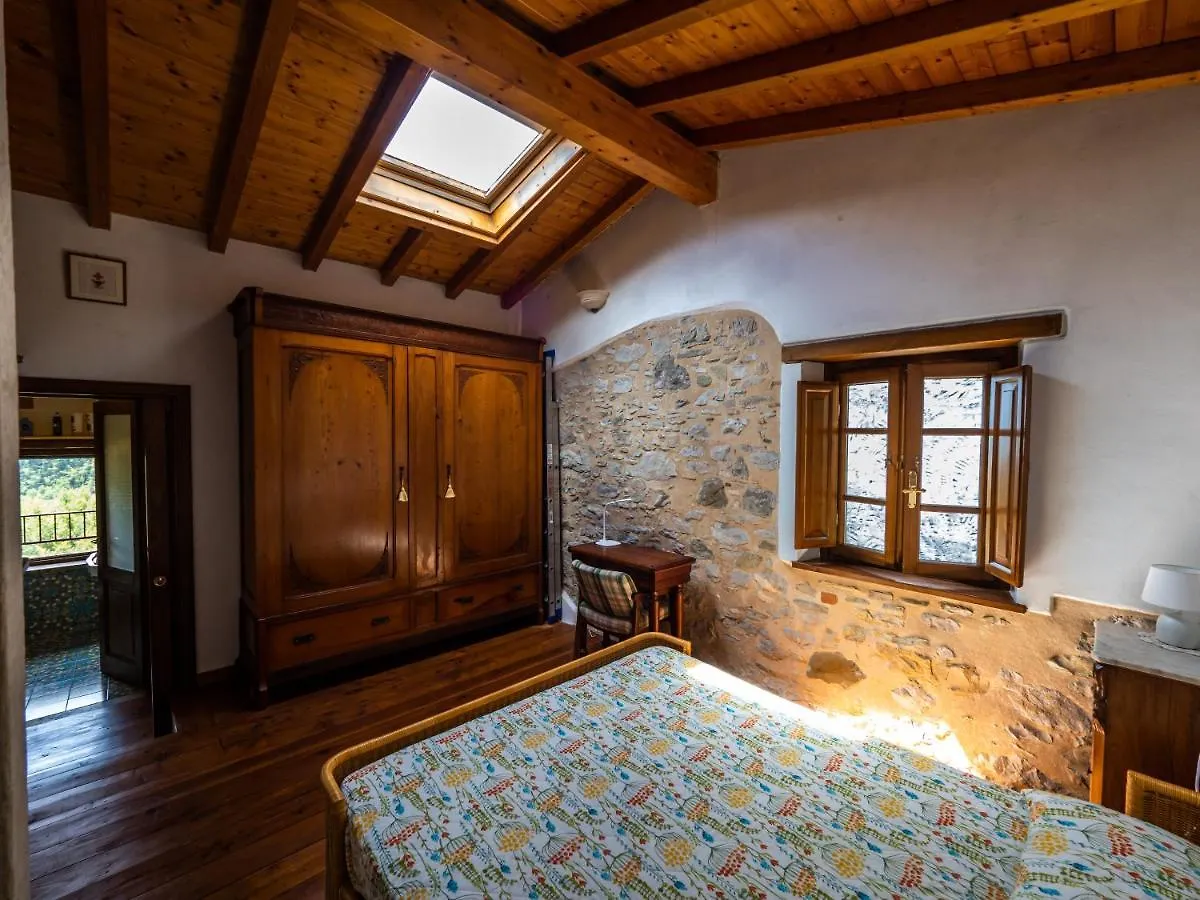 Deliziosa Casetta Sull'Appennino Toscano Montefegatesi Chalet